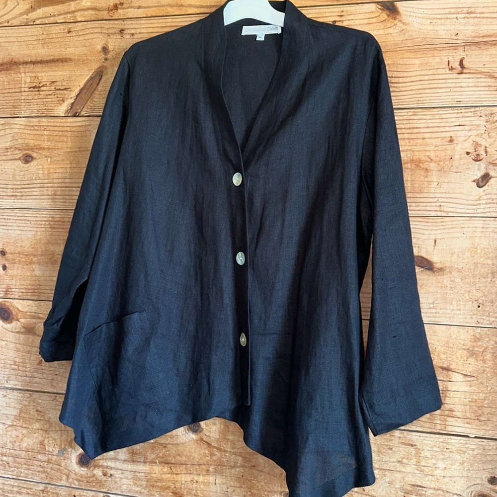 Christopher Calvin Black 100% linen Top